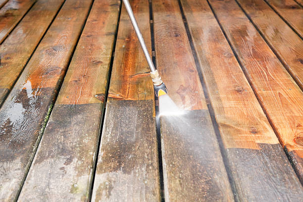 Why Choose Our Certified Pressure Washing Experts for Your Project Needs in White City, OR?